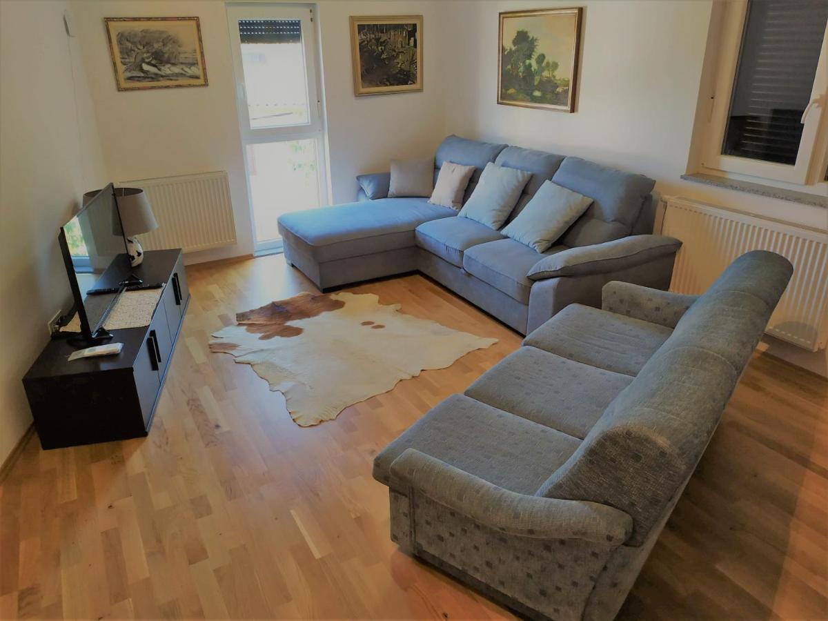 Apartment Jasmina Rijeka Buitenkant foto